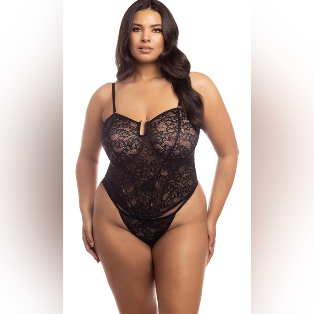 Oh La La Cheri Curvy Kai Snake Bustier Bra Lace Set